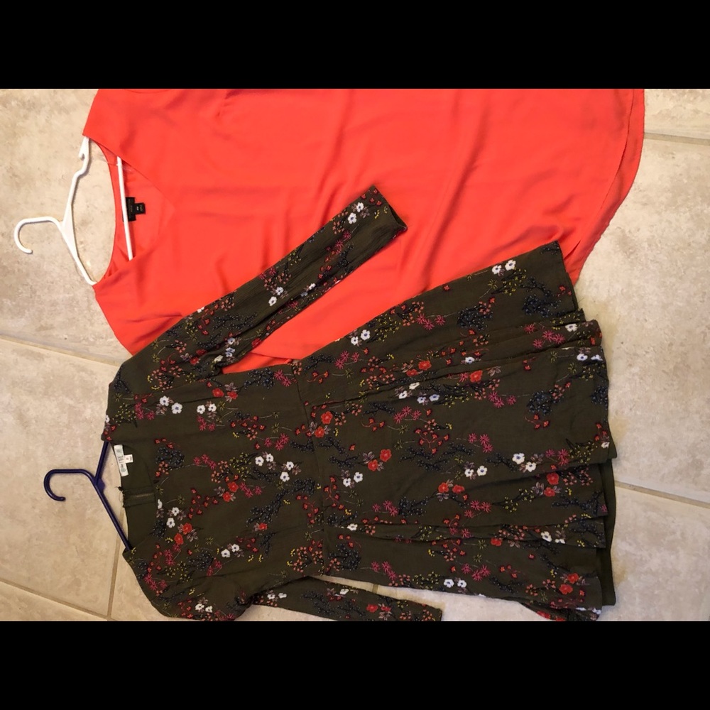 2 dresses - Picture 2 of 3
